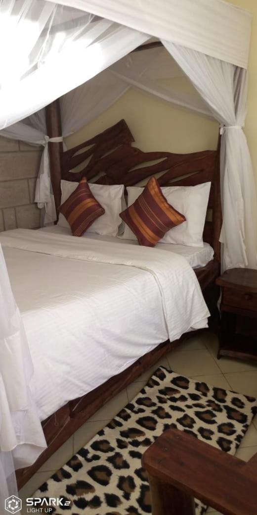 Machakos Suites Luxury Hotel Exterior photo