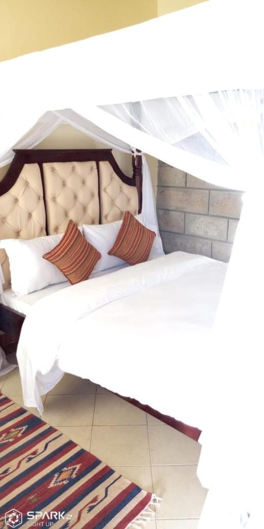Machakos Suites Luxury Hotel Exterior photo